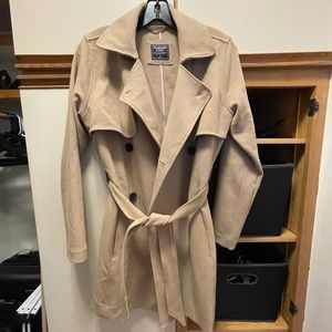 New Abercrombie & Fitch Drapey Trench Coat